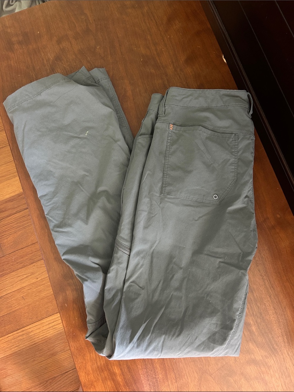Women’s Orvis grey hiking Pants